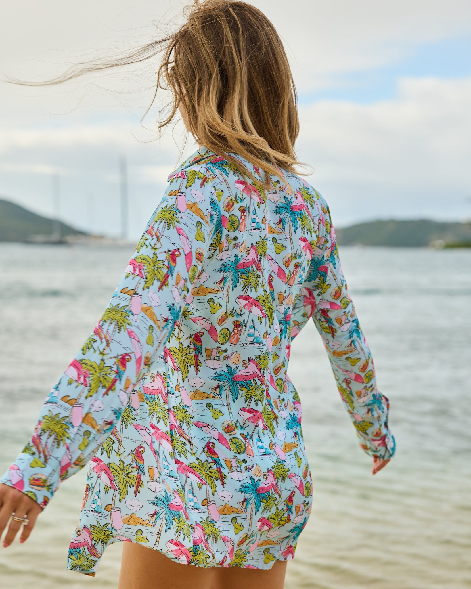 Margaritaville by Kenny Flowers - Welcome to Margaritaville – Ocean Blue – Women's Long Sleeve Resort Shirt