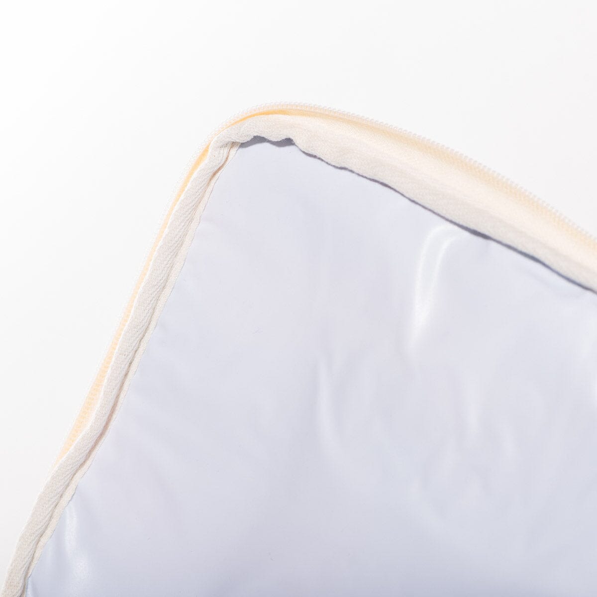 The Volcano Cooler Bag - Continental Drifter Marg