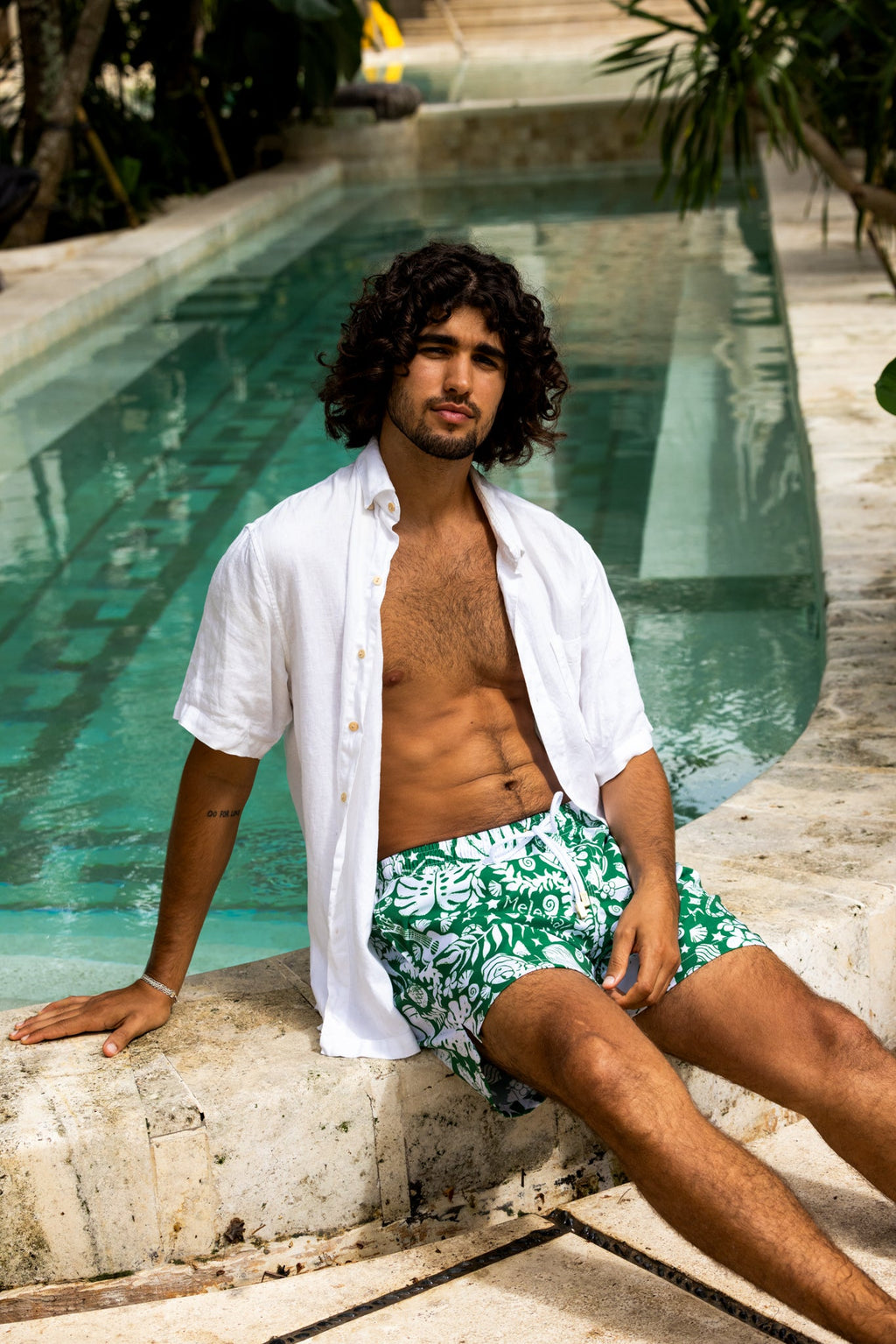 Margaritaville by Kenny Flowers – The Mele Kalikimaka - Swim Trunks